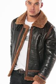 La nouvelle collection de blousons bombardier pour homme est à découvrir à la canadienne. Blouson Homme Daytona Bombardier Dfh Huile Black Cognac Cuir City Com