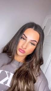 Abbie Campbell's Instagram, Twitter & Facebook