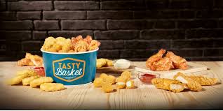 Bocconcini di pollo mcdonald's chicken mcnuggets fast food hamburger, bocconcini di pollo, animali, pollo png. News Il Nuovo Tasty Basket Mc Donald S E Senza Lattosio