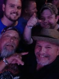 Macon NYE photo drop. Those seats were 🔥. Andy Sapp got up in front of me  so I joined him from his angle for a couple of "photos with Andy" 😜😄. Buy