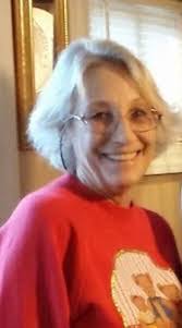 Laura Lemley's Instagram, Twitter & Facebook