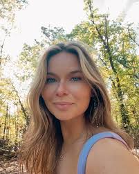 Eliza (@eliza.hyde) • Instagram photos and videos