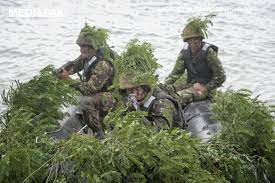 In prezentarea facuta proiectului strategiei nationale de securitate, presedintele romaniei a punctat o serie de mesaje interesante, care lipsesc, insa, din textul strategiei, sau sunt doar amintite in treacat (securitatea energetica si alimentara, securitatea transporturilor si a infrastructurii. Strategia De Securitate NaÅ£ionalÄƒ A Romaniei In Context European Monitorul ApÄƒrÄƒrii È™i SecuritÄƒÈ›ii