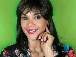 Iris Ayala's Instagram, Twitter & Facebook