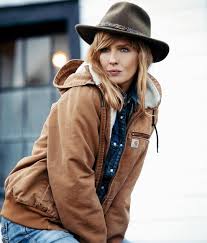 The yellowstone bunkhouse (@the_yellowstone_bunkhouse) posted on instagram: That Feeling When You Finally Get An Emoji That Looks Like You Mzkellyreilly Redheadredemption Yellowst Yellowstone Series Yellowstone Kelly Reilly