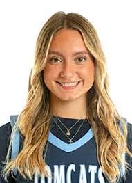 Courtney Grubbs's Instagram, Twitter & Facebook