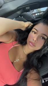 Drafts 🙃 also peep i stopped bc someone was starring at me 😭 #foryoupage  #fypage #tiktok #girl #fyp #pretty #trend #foryou #me #brunette #cute