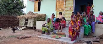 Backyard poultry can be carried out using free range housing system, along with loose housing shed of cows and buffaloes. Young Entrepreneurs Trying Intensive Backyard Poultry Farming Galvmed