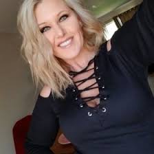 Sara Bronson (sarbronson)