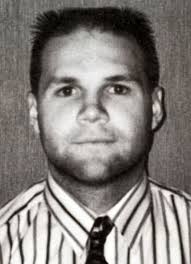 Player photos for the 1988-89 London Knights at hockeydb.com