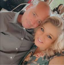 I start my 2 week Pre-Op liquid diet September 21st. I'm not looking  forward to it. My question is how much weight did everyone lose during  their 2 week Pre-Op liquid diet?