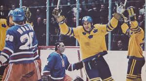 Malmö isstadion invigdes 1970 och ritades av arkitekterna fritz jaeneke och sten samuelson vilket syns i dess 2015 kommer anläggningen även att stå som huvudarena för dam hockey vm. Det Visade Det Sig Att Tva Barn Mordats Alldeles Bredvid Oss Hockeysverige Mer Av Sporten Du Alskar