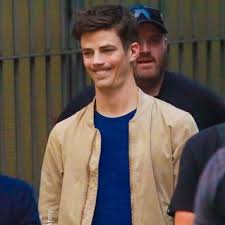 Grant gustin has won few nominations as well as awards to his credit for his brilliant work in acting. Who Is Grant Gustin Dating Grant Gustin Girlfriend Wife