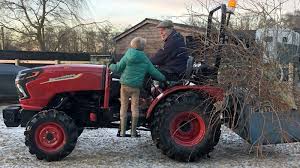 It will give you the best mowing experience resulting in a beautiful lawn. 10 Best Tractors For A Small Farm Farming Base