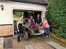 Phil has featured on more than 5000 songs, 500 studio albums and over 50 number one singles worldwide. Car Sos Phil Palmer