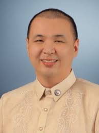 Reynolds Michael Tan