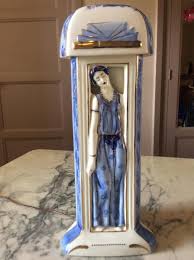 Lampe Veilleuse Brule Parfum En Porcelaine De Limoges Polychrome Art Deco Pineaud Gil Proantic Flacons De Parfum Antiques Brule Parfum Lampe Veilleuse