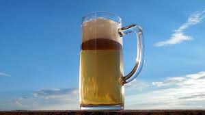 En diciembre de 2004 la asociación americana de mercadeo, fundada en 1993 y con sede en nueva york, posicionó la cerveza gallo como la primera del continente en formar parte de su salón de la fama y la situó junto a grandes marcas como mcdonald's, walt disney, kodak, visa, harley davidson, amazon y taca. Dia Mundial Cerveza Felicidades Cerveceros Hoy Es Vuestro Dia As Com