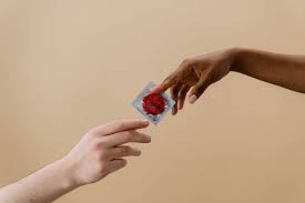 Fact Check: Can Condoms Cause BV or Yeast Infections?