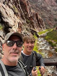 R2R hike with son from South Kaibab to North Rim trailhead
