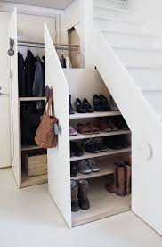 Wow Klasse Idee Fur Ein Selbstgebautes Schuhregal Unter Der Treppe Auch Eine Gute Idee Fur Einen Schrank In Einem Zimmer M Schrank Unter Treppe Treppenspeicher