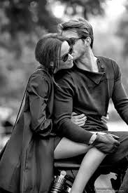 How to impress my boyfriend in hindi. 11 Shayari And Hindi Sms That Shows Deep Love Best Hindi Shayari Love Quotes Sms Messages For Love Sad Flirting And Cheating