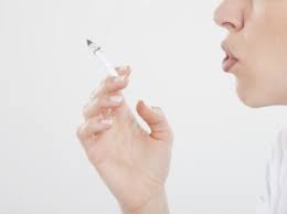 Rauchen) ist das inhalieren von tabakrauch, der durch das verbrennen (eigentlich glimmen) tabakhaltiger erzeugnisse wie zigaretten, zigarillos oder shishatabak entsteht. Mini Studie Warum Raucher Schlanker Bleiben Wissenschaft Aktuell