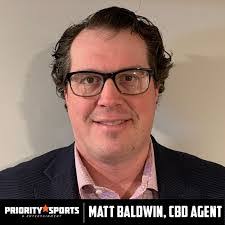 Derick Willis's Instagram, Twitter & Facebook