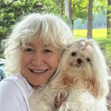 What shoes go best with this dress and purse?