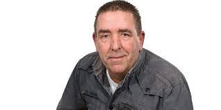 Tommy Ringer's Instagram, Twitter & Facebook