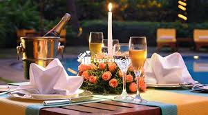 Poolside Candlelight Dinner At Le Meridien Bangalore Candlelight Dinner Bengaluru Karnataka In 2020 Candle Light Dinner Romantic Dinner Decoration Picnic Date Food