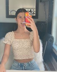 @charlidamelio you tube see more of charli d'amelio on facebook. Pictures Of Charli D Amelio Download Rare Photos Of The Dancer