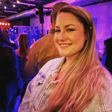 Adam Heckler's Instagram, Twitter & Facebook