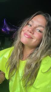 Bridgett Baldwin's Instagram, Twitter & Facebook