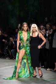 Discover short videos related to jennifer lopez 2020 on tiktok. Jennifer Lopez Has Once Again Broken The Internet At The Versace Show Vogue Paris