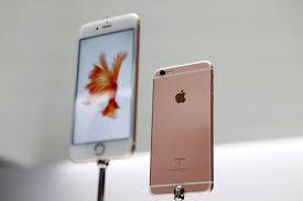 Best buy offers the iphone 6s for $300, which is $150 off the original price. Want An Iphone 6s Wait Until Black Friday Csmonitor Com