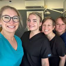 Jeanette Hutton Brown (@jeanette_dental_hygienist) • Threads, diga mais