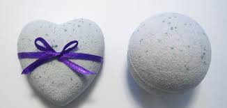 Now that you know what makes up the perfect diy bath bombs, you now need to know how you make them. How To Make Bath Bombs Recipes And Instructions For Homemade Bath Bombs