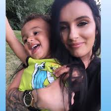 Kylie Snyder (@kylie.peckinpaugh.52) • Facebook