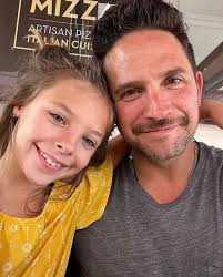 If you see this post that means you are loyal fan of this Show. 🥰🥰🥰 I  really want to hear a very big "YESSS" from all of you #DaysOfOurLives