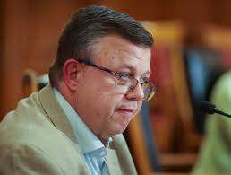 Cambridge councilor named in brothel case refuses to resign