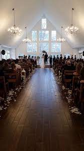 Newest Chapel In Conroe Tx At The Carriage House Thecarriagehousehouston Com Wedding Venue Houston Wedding Photo Walls Wedding Venues Texas