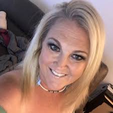 Ali McKee (@Mc_Journal4)