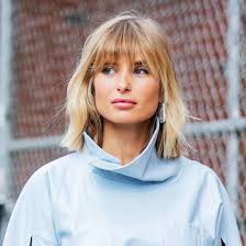 Bester long dark bob style mit pony. Long Bob Mit Pony Die Frisur Mit Der Perfekten Zwischenlange Cosmopolitan
