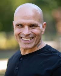 Marilee Stephens's Instagram, Twitter & Facebook