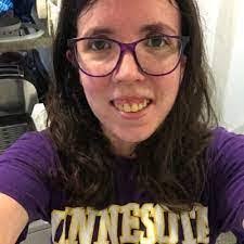 Danielle Cotta's Instagram, Twitter & Facebook