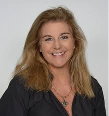 Amanda Wainscott's Instagram, Twitter & Facebook