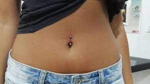 30 Adorable Bauchnabelpiercing Ideen Alles Was Sie Uber Diese Korperkunst Wissen Mussen Quelle Ein Bauchna Belly Button Piercing Belly Button Belly Piercing