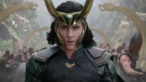 На стриминговом сервисе disney+ вышел третий сериал киновселенной marvel — «локи». Tom Hiddlston Zamechen Na Semkah Mstitelej 4