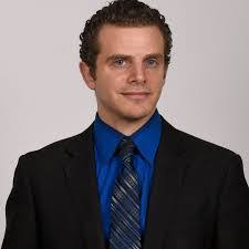 Dustin Ferris's Instagram, Twitter & Facebook